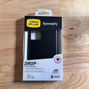 OtterBox Symmetry Black Case for Samsung Galaxy S22+